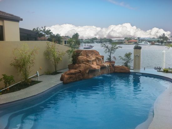 Swimming Pools  - twin Waterfall